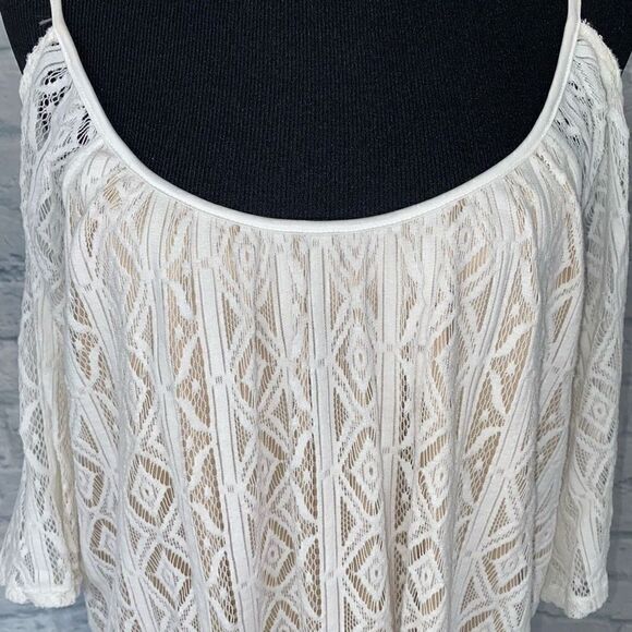 Express women M cold shoulder spaghetti strap white lace dress w/tan lining - Picture 2 of 12
